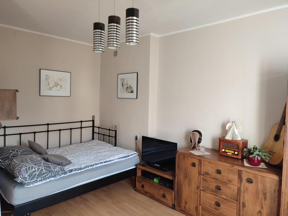 Apartament Olivia Centrum Z Zamknietym Parkingiem Danzica Esterno foto